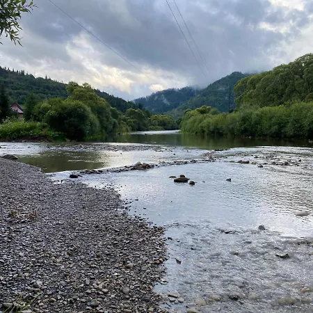 Летний дом Oselia Lada Tukhlya