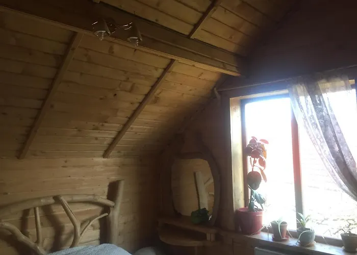 Oselia Lada Летний дом Tukhlya